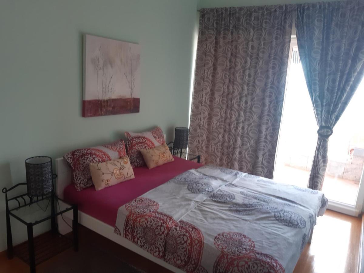 Apartments In Villa Azra Rijeka Luaran gambar